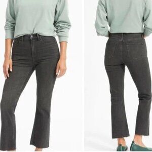EVERLANE High Rise Kick Crop Black Raw Hem Denim Cotton Blend Jeans Women's 27